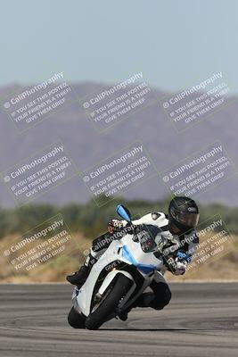 media/Oct-13-2025-Moto Forza (Mon) [[a66d839500]]/4-C Group/Session 3 (Turn 16)/